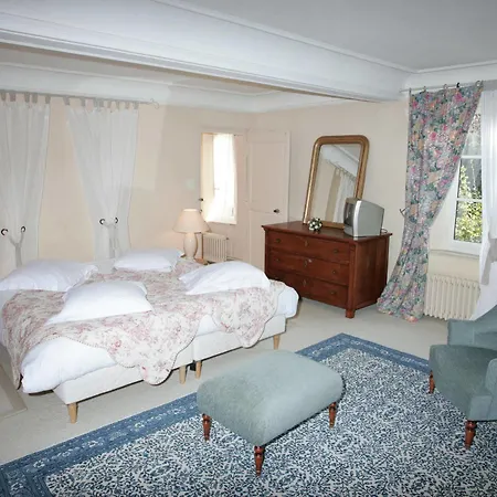 Le Clos Du Moulin Szálloda 3*