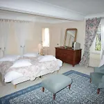 Le Clos Du Moulin Hotel 3*