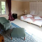 Le Clos Du Moulin Hotel 3*