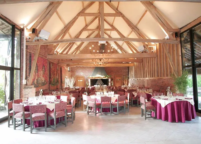 Le Clos Du Moulin Hotel 3*